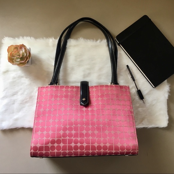 kate spade Handbags - Authentic Old Fashion Pink Kate Spade Mini Purse